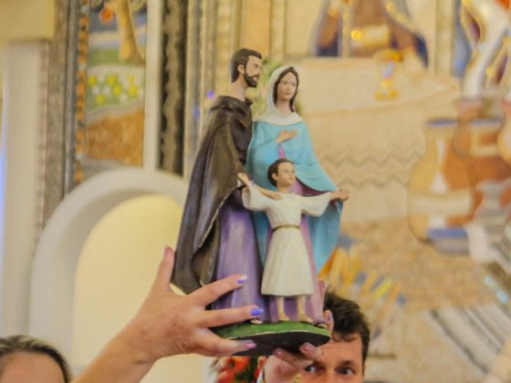 Imagem da Sagrada Família inicia peregrinação pela Diocese de Criciúma